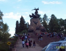 Monumento a la Gloria - San Martin 